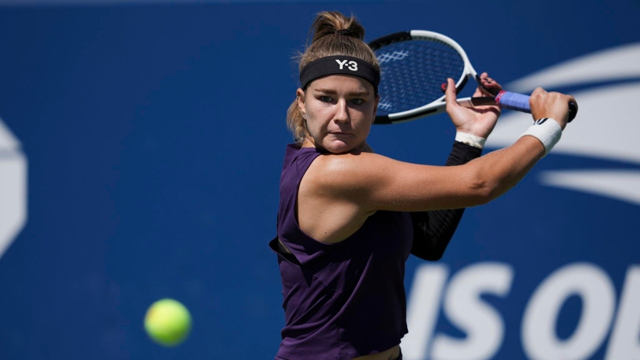 Karolina Muchova edges Olympics partner Linda Noskova in a gritty third-round win at the 2025 US Open Karolina Muchova edges Olympics partner Linda Noskova in a gritty third-round win at the 2025 US Open